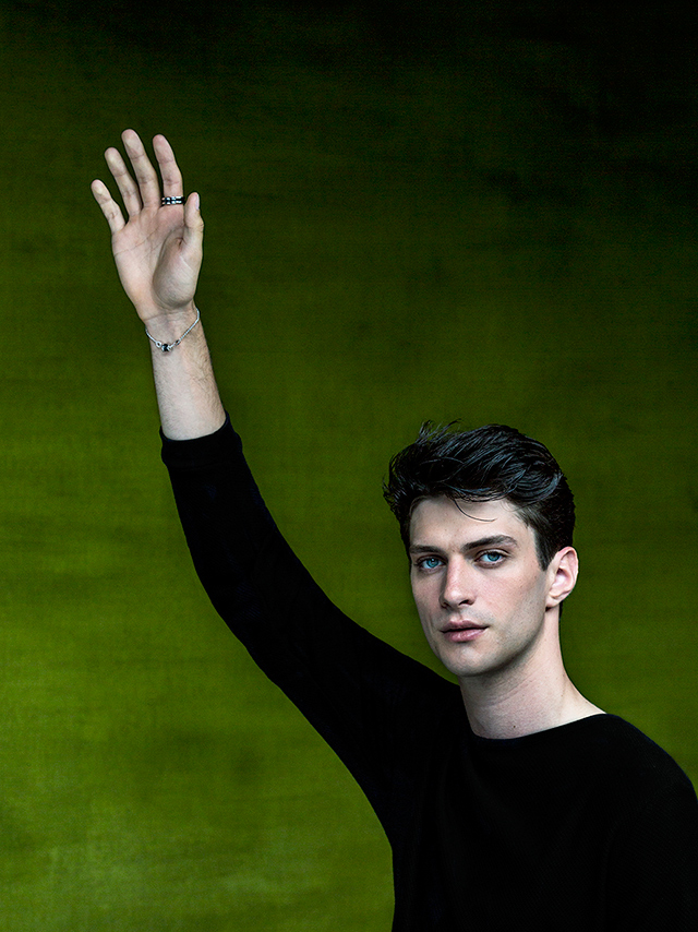Bulgari — Raise your hand